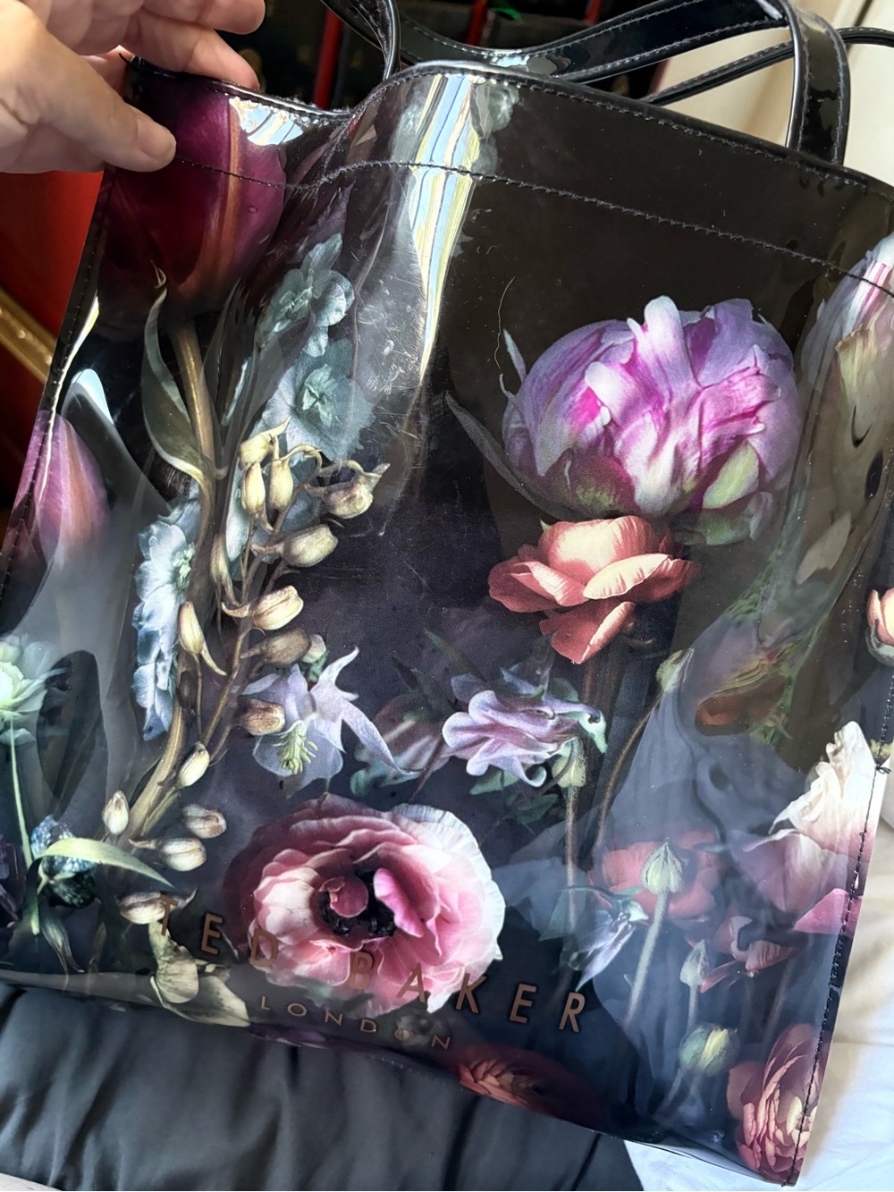 Ted Baker Black Patent Tote with Multicolor Floral Print - Picture 5 of 5
